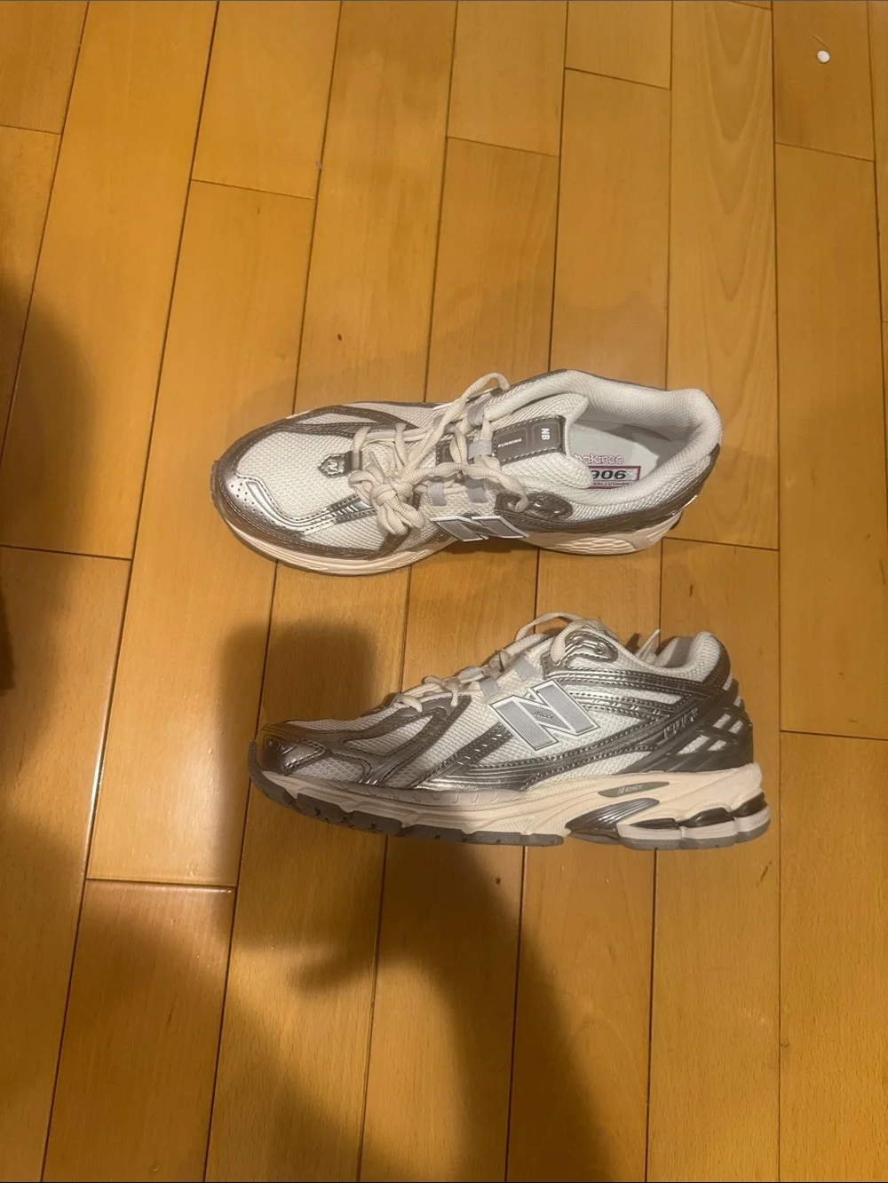 New Balance 1906R